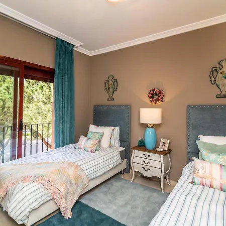 Apartamento Luxury Spacious Penthouse & Garage 150m To *